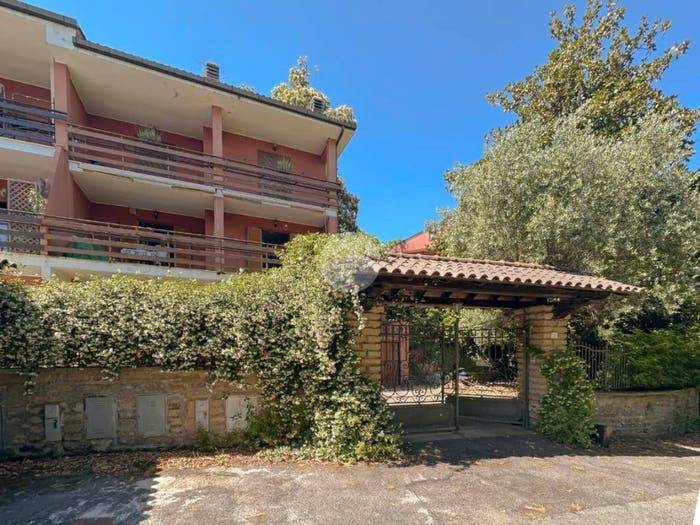 Casa con 5 locali in vendita in Via Montecompatri, Centro, Monte Porzio Catone