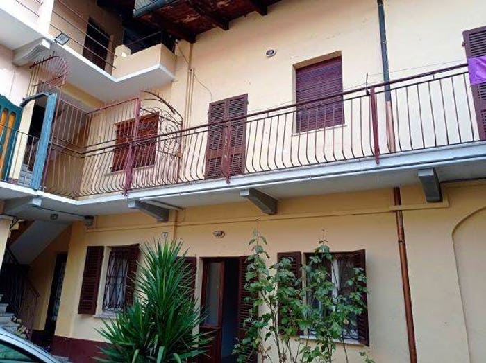Casa con 6 locali in vendita in Via Ottaviano Fabrizio Mossotti, Carpignano Sesia