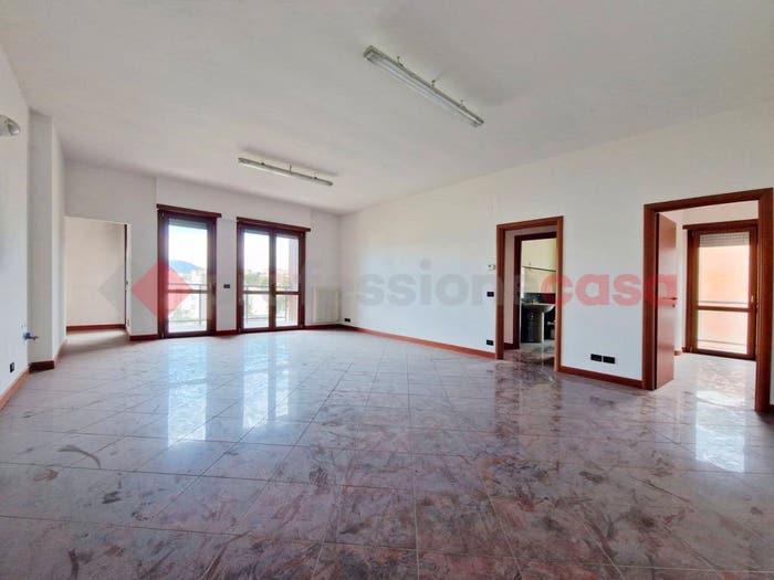 Appartamento trilocale in vendita in via Giosuè Carducci snc, Santa Barbara San Sisto, L'Aquila