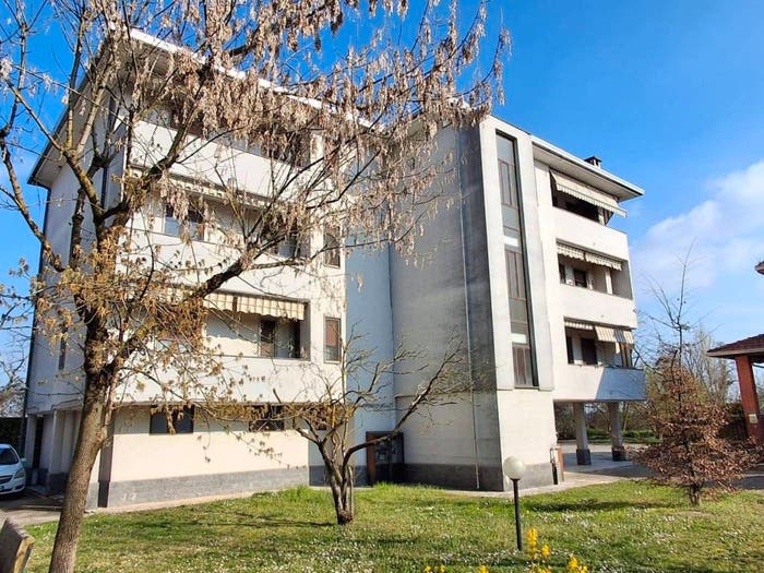 Appartamento trilocale in vendita in Via Genova, Centro, Cassolnovo