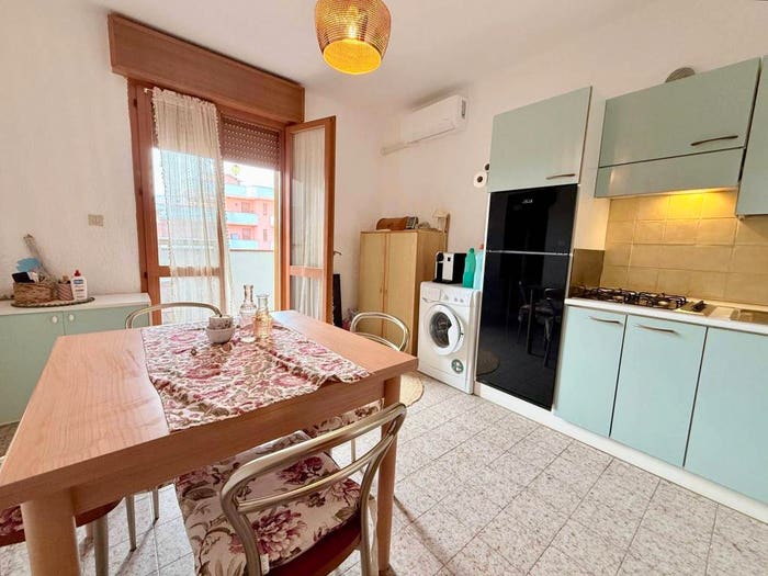 Appartamento trilocale in vendita in Viale Liechtenstein, Lido delle Nazioni, Comacchio