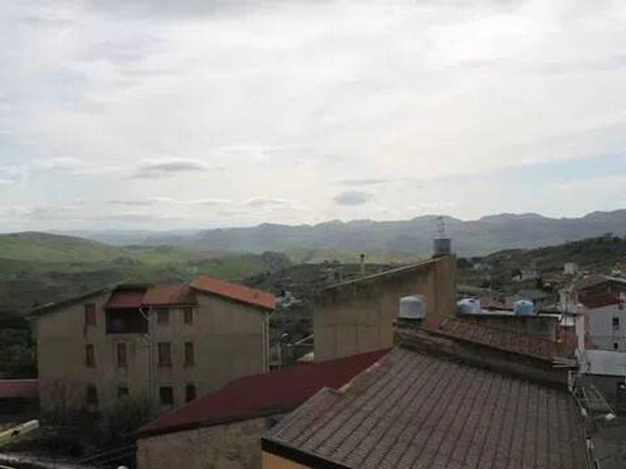 Casa trilocale in vendita in Piazza Orlando, Cianciana