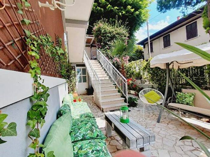 Casa quadrilocale in vendita in Cittadella, Ancona
