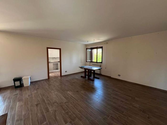 Appartamento quadrilocale in vendita in Via Tuscolana, Artena