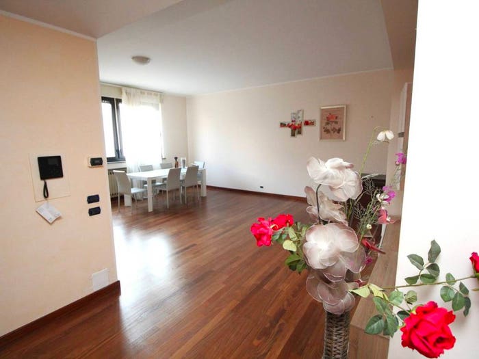 Appartamento quadrilocale in vendita in Via Gigante, San Domenico, Legnano