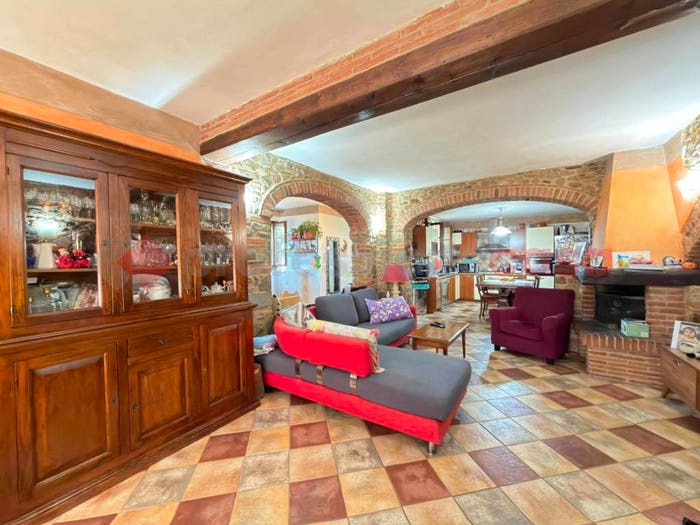 Casa con 5 locali in vendita in Via della Chimera, Tegoleto, Civitella in Val di Chiana