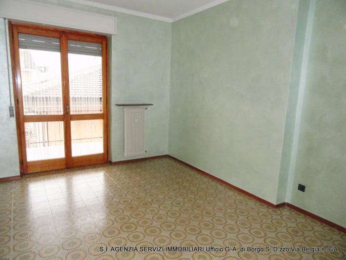 Appartamento trilocale in vendita in Roccavione
