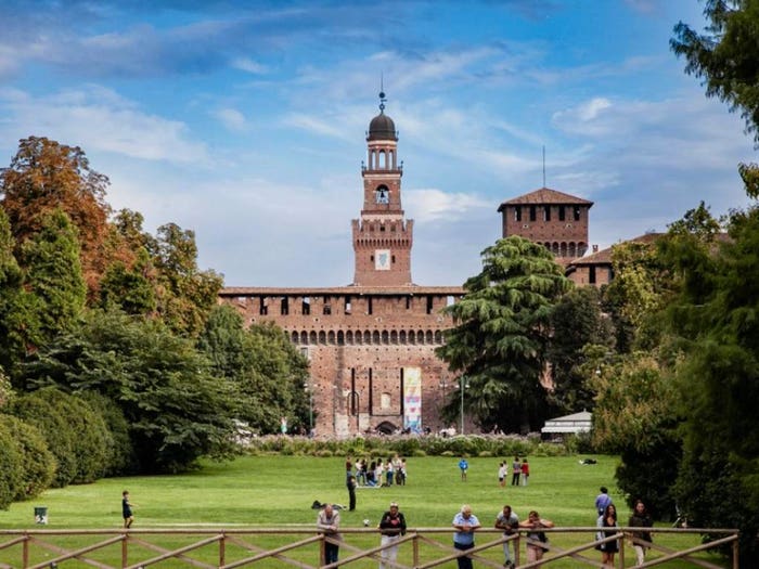 Casa con 6 locali in vendita in Piazza Castello, Cadorna Castello, Milano