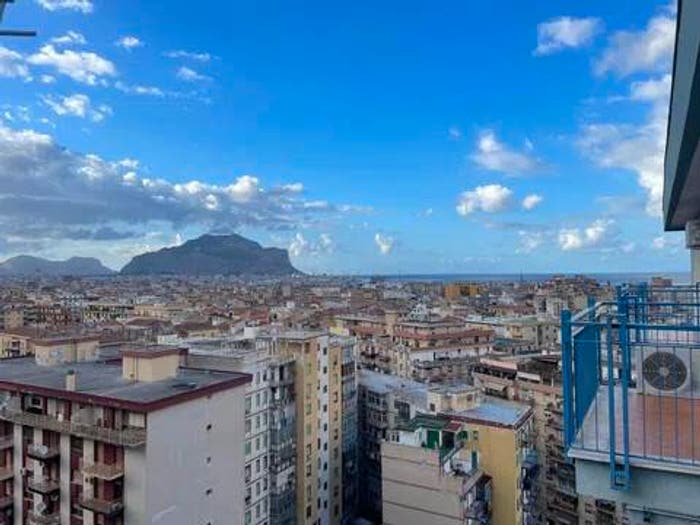 Appartamento quadrilocale in vendita in Via Sebastiano La Franca, Oreto Perez, Palermo