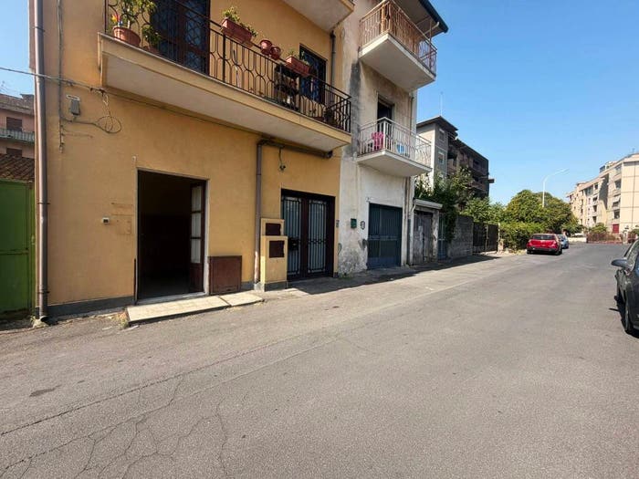 Appartamento bilocale in vendita in Via Mario Vaccaro, Barriera Leucatia, Catania