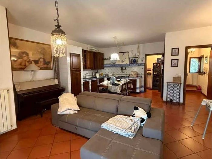 Casa con 6 locali in vendita in ADZE VIA FABBRERIA, Calderara di Reno