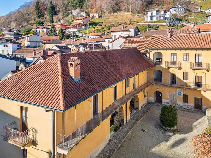 Appartamento bilocale in vendita in Via Regina Margherita, Centro, Gignese
