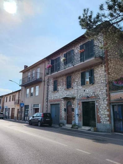 Appartamento trilocale in vendita in Strada di Ponte d'Oddi, San Marco Oliveto, Perugia