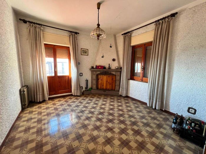 Appartamento quadrilocale in vendita in Vocabolo San Lorenzo, Calvi dell'Umbria
