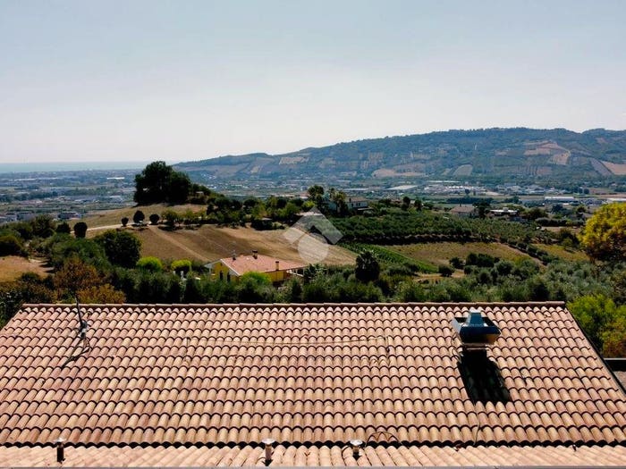Casa bilocale in vendita in Contrada S Donato, Monteprandone