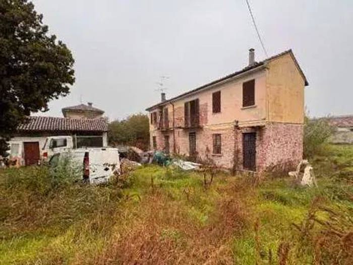 Casa con 6 locali in vendita in Via Carlo Albani, Centro, Gropello Cairoli
