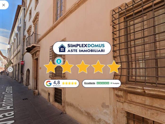 Appartamento quadrilocale in vendita in Via Gramsci, Centro Storico, Foligno
