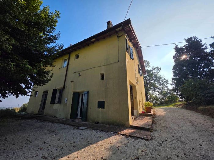Appartamento con 5 locali in affitto in Via Dondarini, Monte San Pietro
