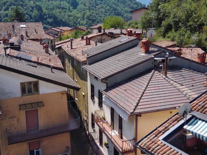Casa con 6 locali in vendita in Via Guglielmo Marconi, Brozzo, Marcheno