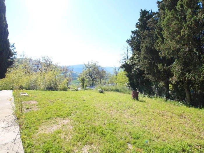 Casa quadrilocale in vendita in Via San Salvatore, Centro, Apiro