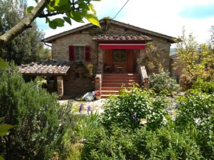 Casa monolocale in vendita in Via della Libertà, Bucine