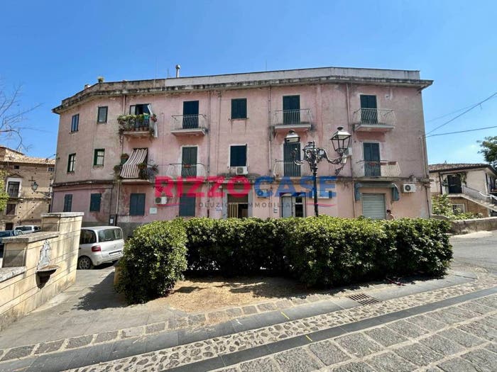 Appartamento con 6 locali in vendita in Via Toscano Mandatoriccio, Rossano, CoriglianoRossano