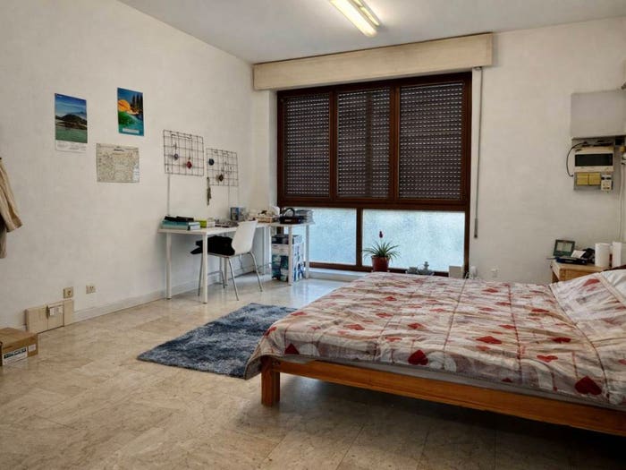 Appartamento quadrilocale in vendita in Piazza Alcide De Gasperi, Stazione, Padova