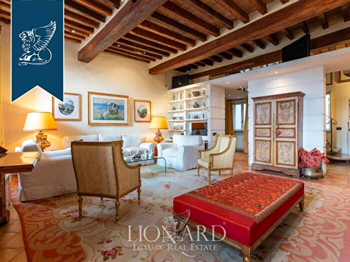 Casa con 5 locali in vendita in Piazza Navona, Roma