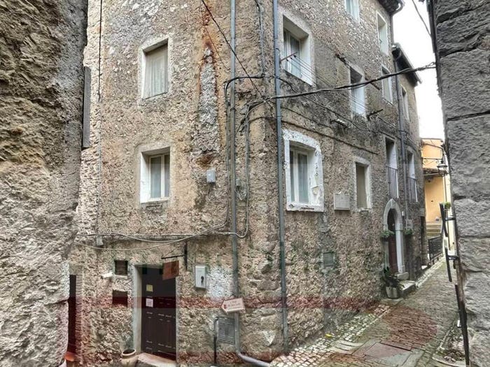 Casa con 6 locali in vendita in Via Civita No Number, Centro, Castro dei Volsci
