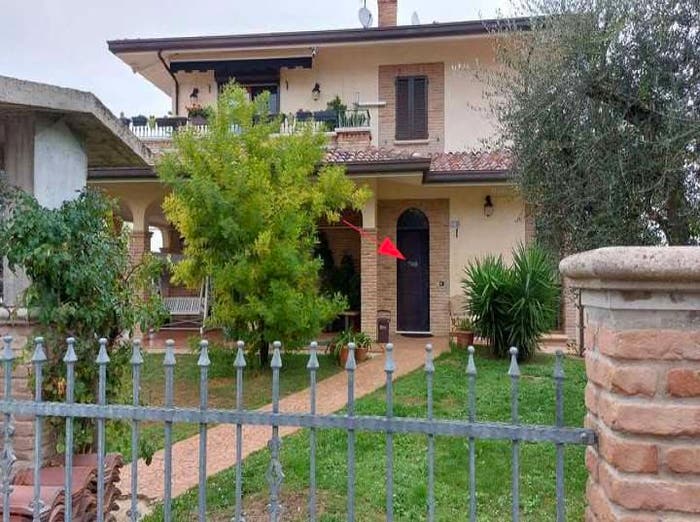 Casa con 6 locali in vendita in Via GVilla San Clemente RN Italia, Centro, San Clemente