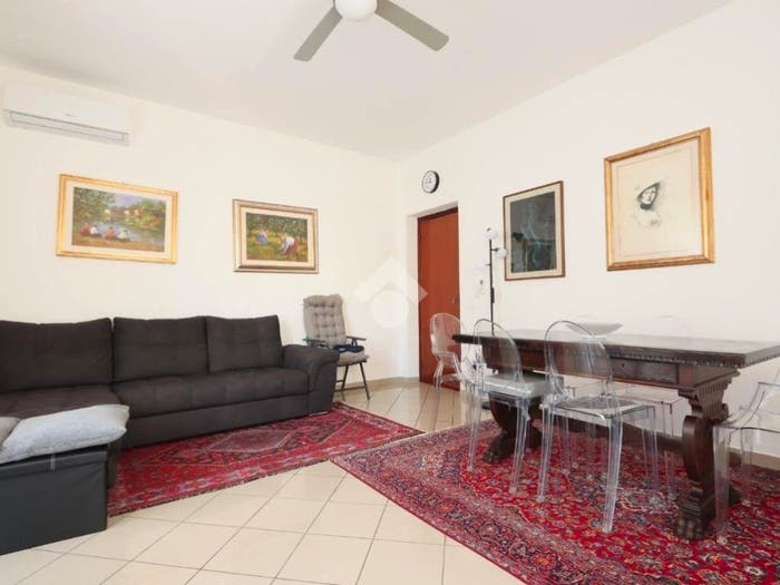 Appartamento con 6 locali in vendita in Via Garibaldi, Centro, Alba Adriatica