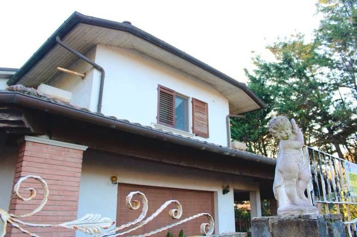 Casa con 6 locali in vendita in Capolona