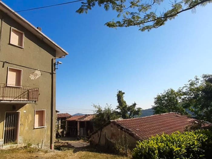 Casa trilocale in vendita in Praticchia, Alta Val Tidone