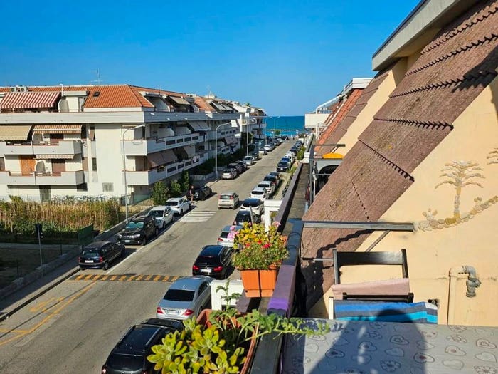 Appartamento quadrilocale in vendita in Via Ignazio Silone, Centro, Martinsicuro