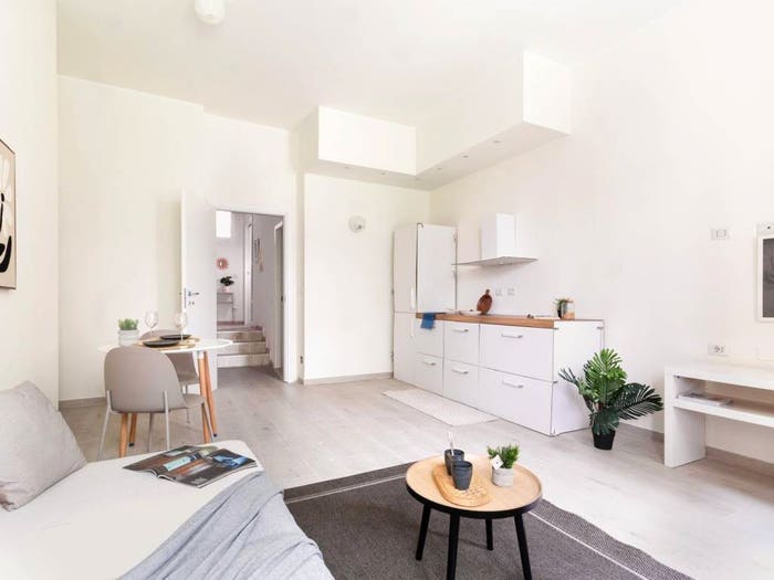 Appartamento monolocale in vendita in Viale Romagna, Città Studi, Milano