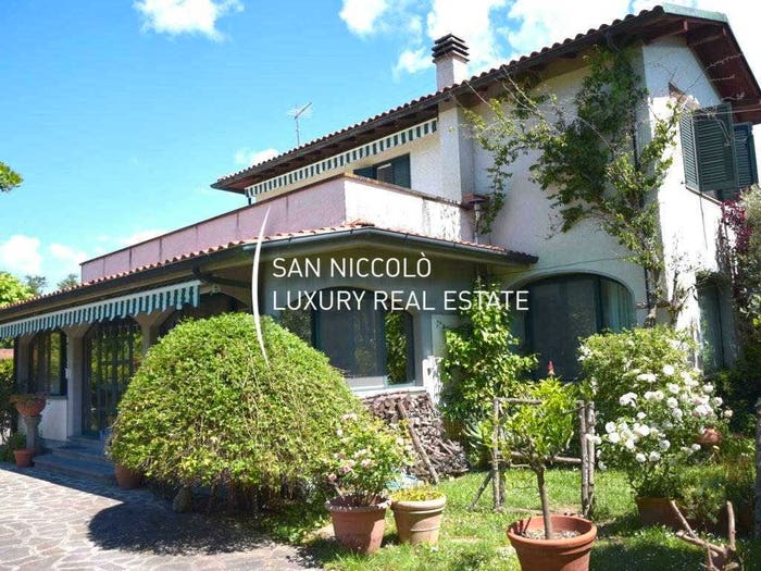 Casa con 6 locali in vendita in Via Bregoscia, Marina Verde Renella, Montignoso