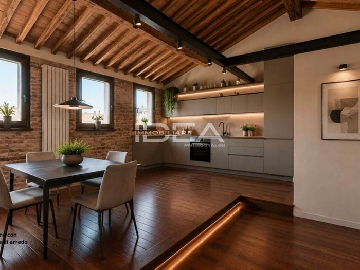 Appartamento trilocale in vendita in Via delle Trombe, Piazza Anfiteatro Torre Guinigi, Lucca