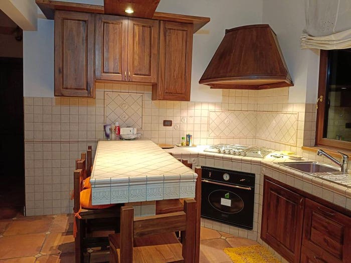 Appartamento con 6 locali in vendita in Via Guglielmo Marconi, Castiglione a Casauria