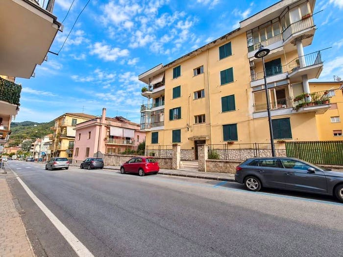Casa trilocale in vendita in Via Gian Battista Cataldo, Centro, Cava de' Tirreni