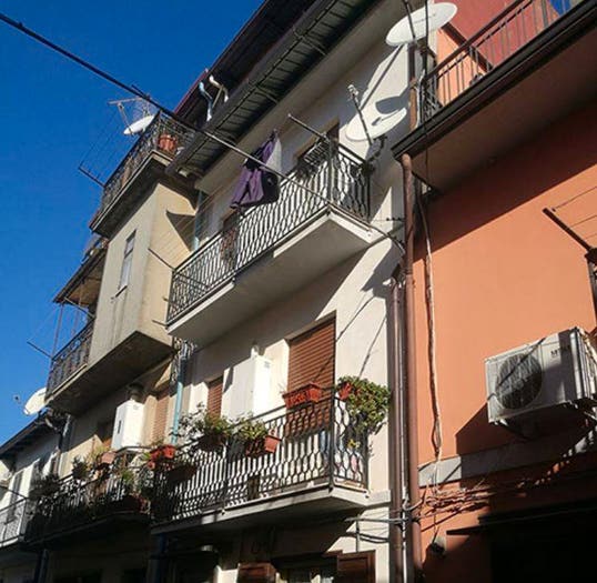 Appartamento trilocale in vendita in VIA GUGLIELMO OBERDAN, Giffone