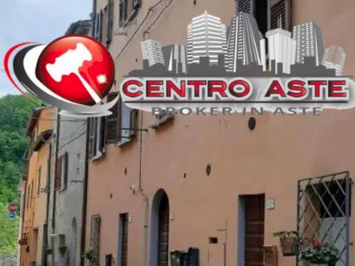 Appartamento quadrilocale in vendita in Via delle Maioliche Urbania PU Italia, Centro, Urbania