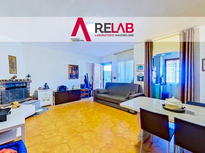 Casa trilocale in vendita in Via Peneo, Villa Claudia, Anzio