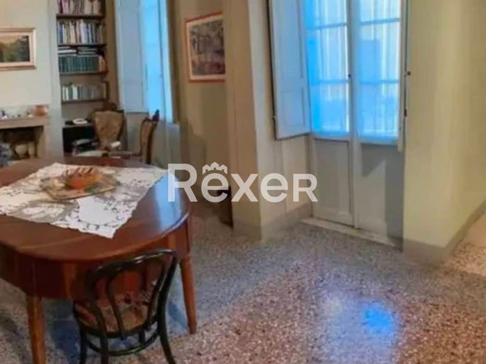Appartamento trilocale in vendita in Via Guglielmo Oberdan, Santa Maria, Pisa