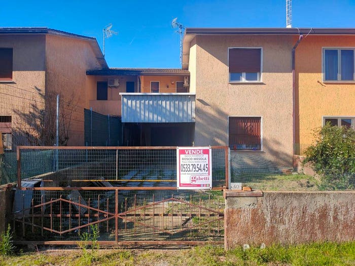 Casa con 6 locali in vendita in Piazza Vittorio Veneto, Bosco Mesola, Mesola