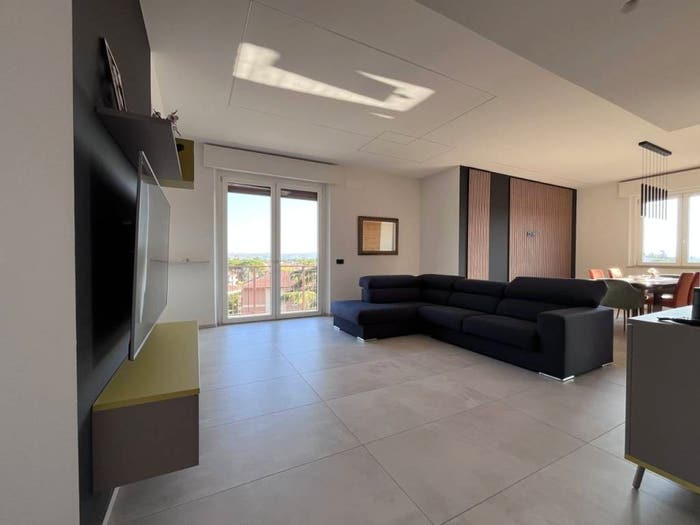 Appartamento con 6 locali in vendita in Viale Martin Luther King, San Francesco Papa Giovanni XXIII, Jesi