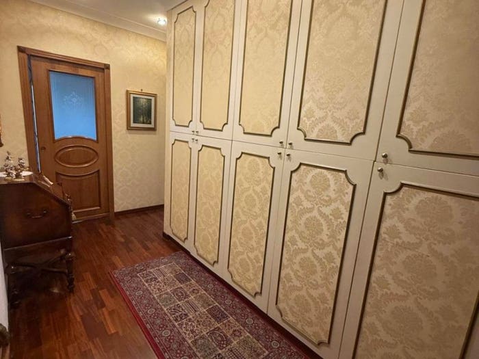 Appartamento con 5 locali in vendita in Via Ugo Ricci, Vomero, Napoli