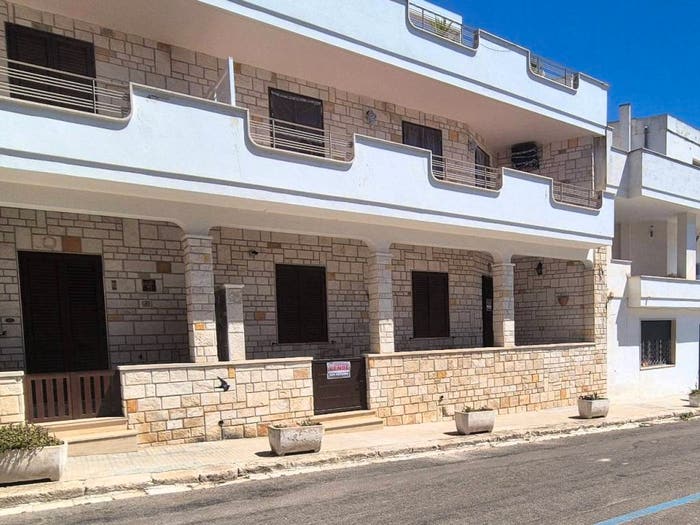 Appartamento trilocale in vendita in Via Umberto Giordano, Centro, Nardò