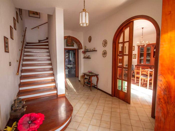 Appartamento con 6 locali in vendita in Via Don Antonio dei, Montescudaio