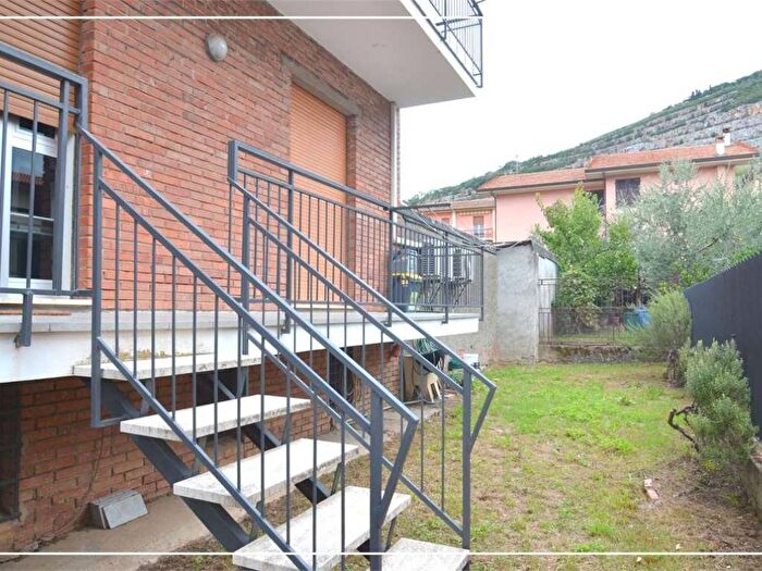 Appartamento quadrilocale in vendita in Centro, Monsummano Terme