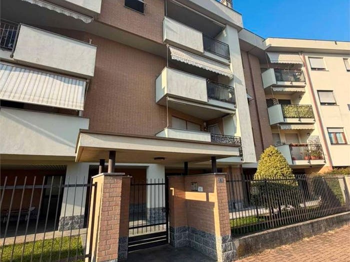 Appartamento quadrilocale in vendita in Via Santa Caterina, Taccona, Muggiò